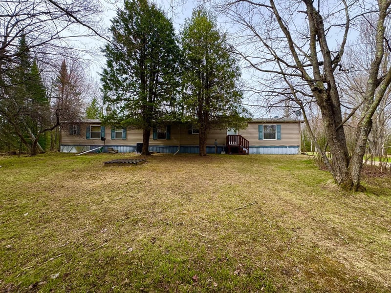27135 Trout Lake Rd, Bovey, MN 55709