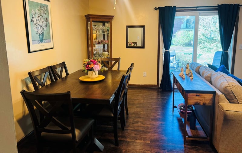 6313 Alderwood Bay #D, Woodbury, MN 55125