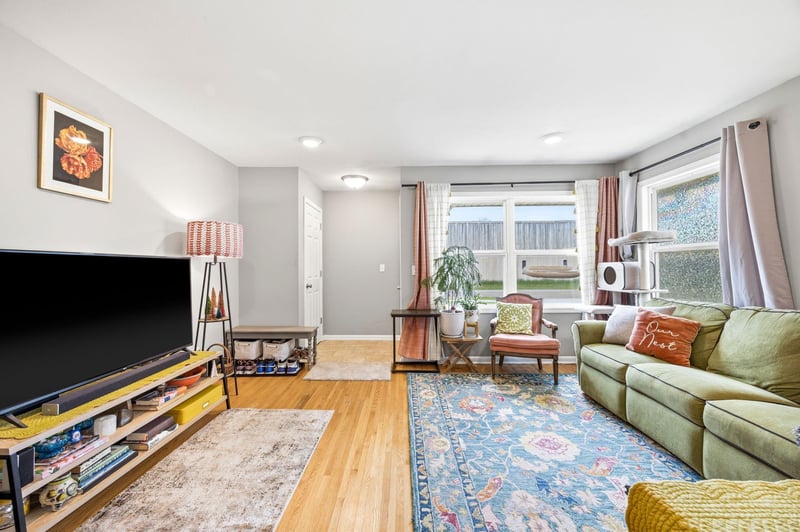 309 Washington Ave S, Edina, MN 55343