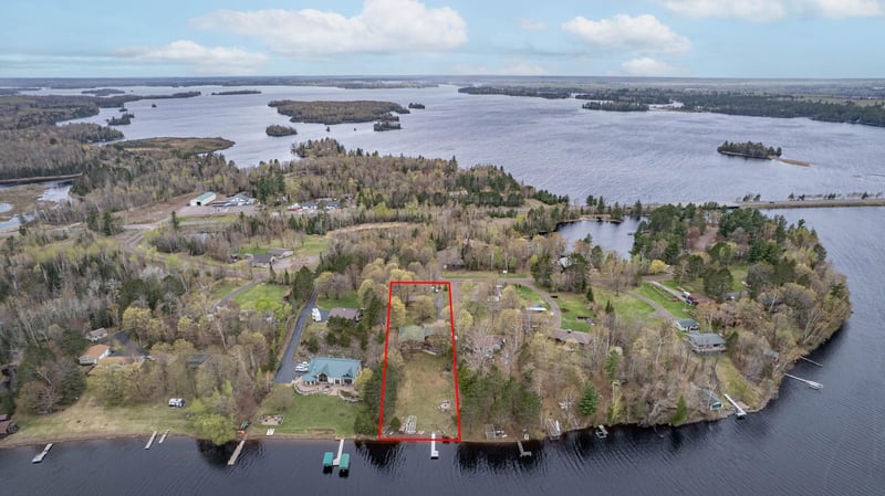 7024 Van Rd, Duluth, MN 55803