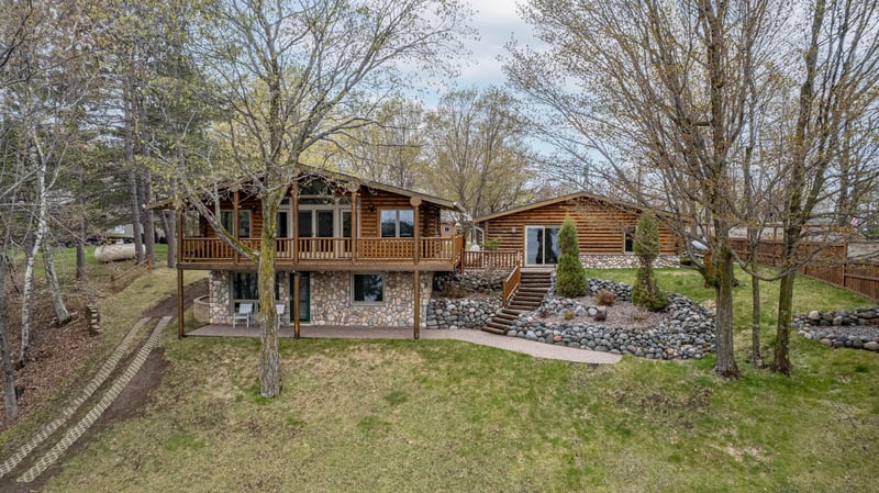 7024 Van Rd, Duluth, MN 55803