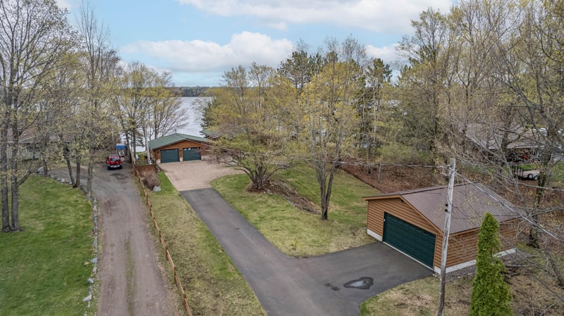 7024 Van Rd, Duluth, MN 55803