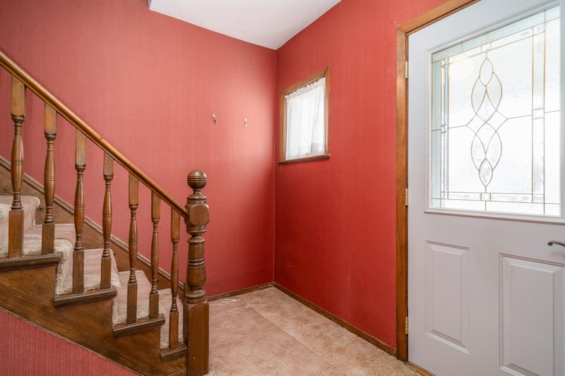 109 E 8th St, Crookston, MN 56716
