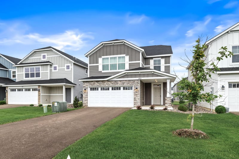 6822 102nd St S, Cottage Grove, MN 55016