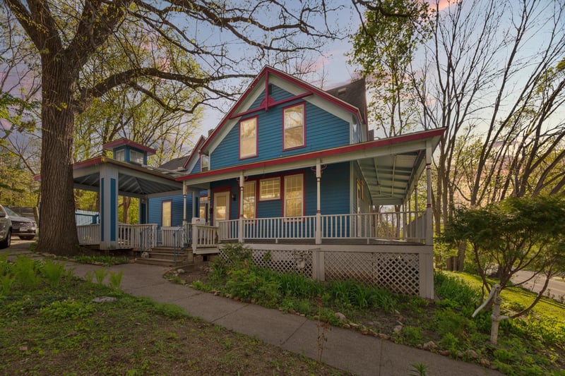 415 Division St W, Faribault, MN 55021