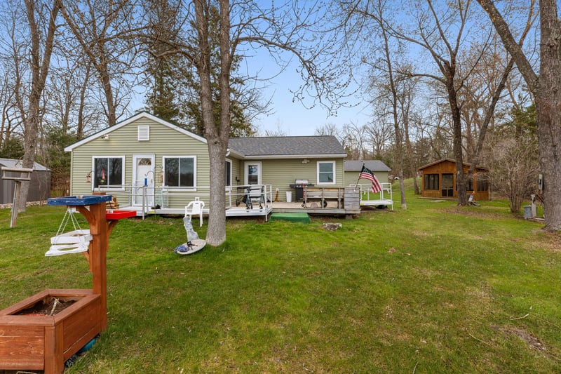 26853 Sycamore Rd, Hillman, MN 56338