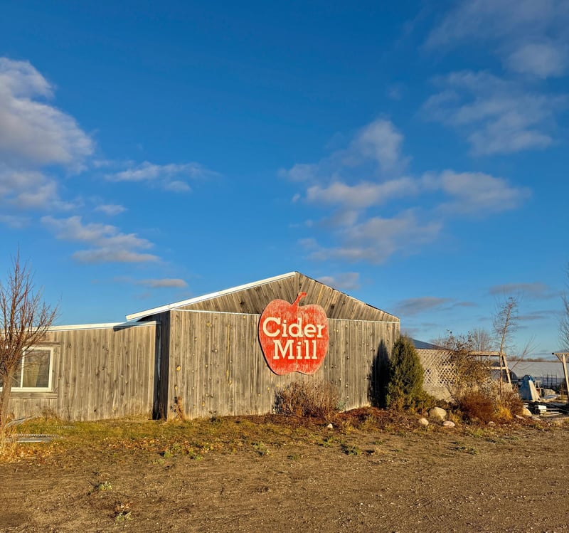 14840 59 Hw NE, Thief River Falls, MN 56701