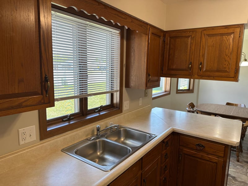 105 Oscar Ave N, Canby, MN 56220