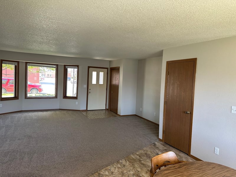 105 Oscar Ave N, Canby, MN 56220