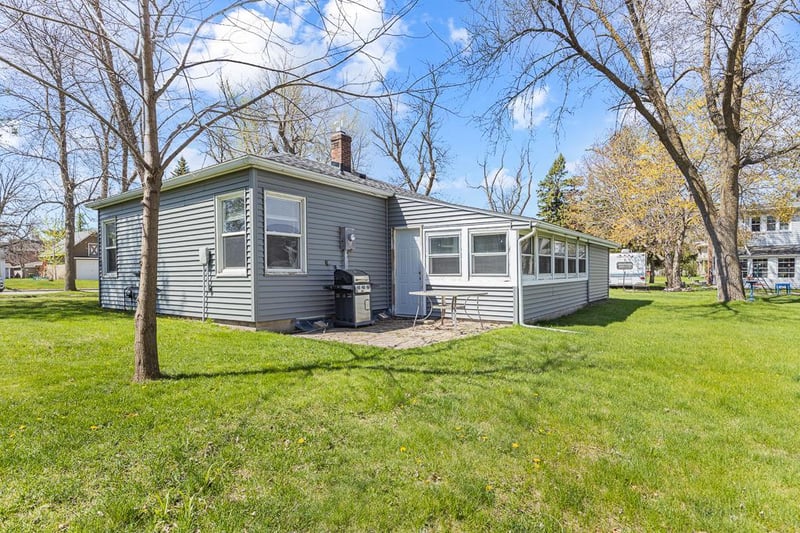 108 Highland Ct, Tyler, MN 56178