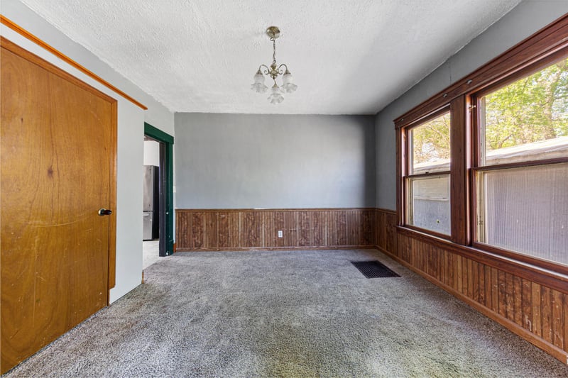129 W Ruth St, Mankato, MN 56001