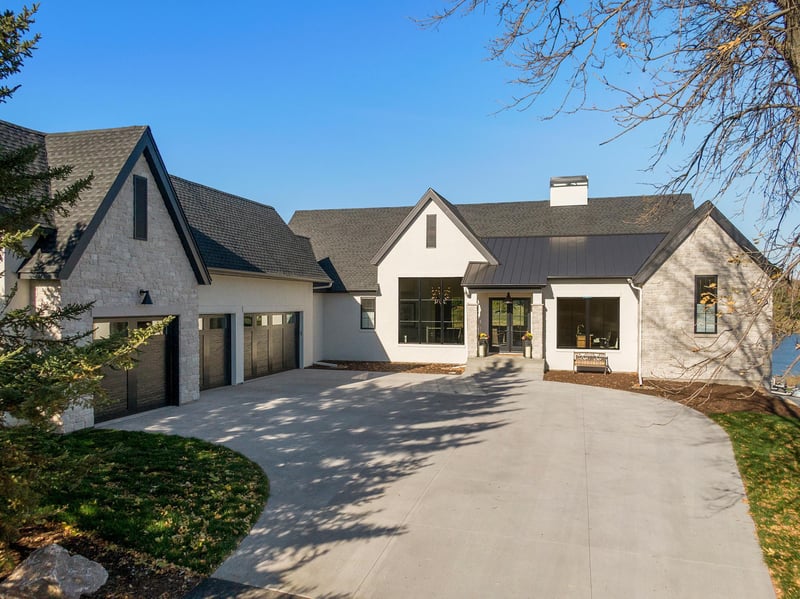 730 Lakeview Pw, Mound, MN 55364