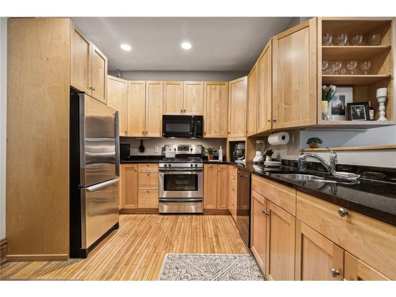 1204 Harmon Pl #10, Minneapolis, MN 55403