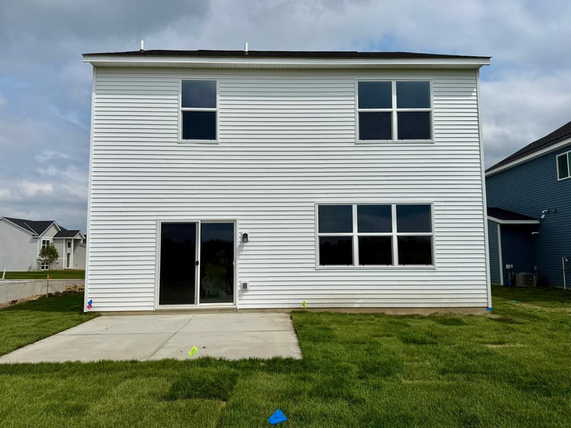 1417 192nd Ave NE, East Bethel, MN 55011