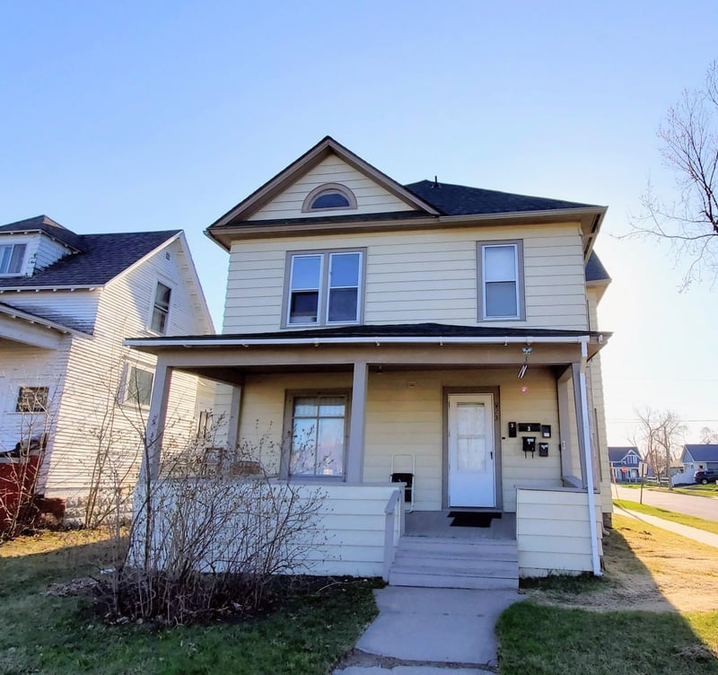 923 Beltrami Ave NW, Bemidji, MN 56601