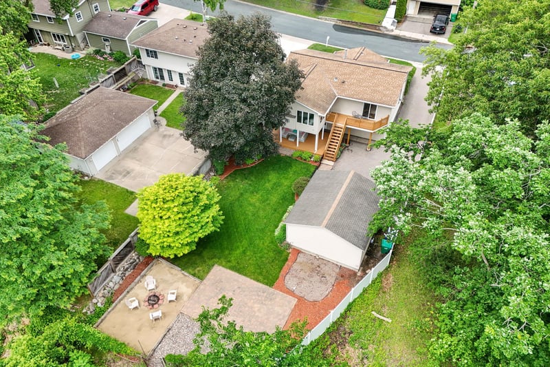 4651 Bedford Rd, Mound, MN 55364