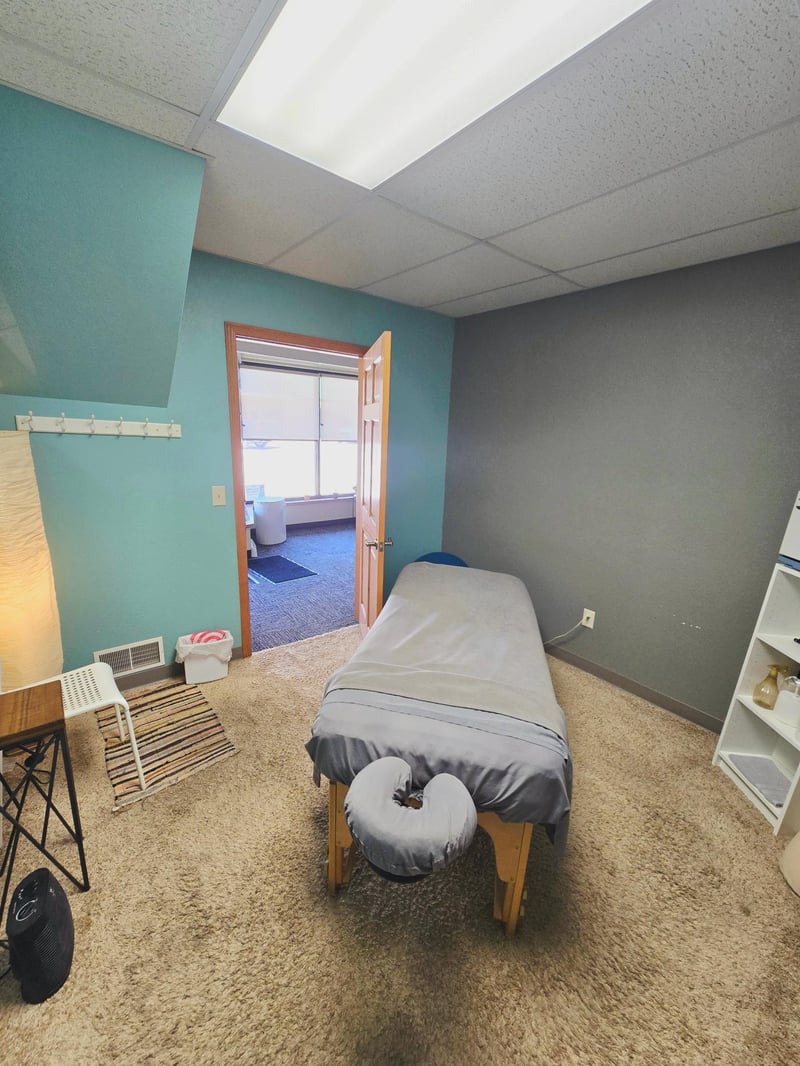 115 N Broadway St, Spring Valley, MN 55975