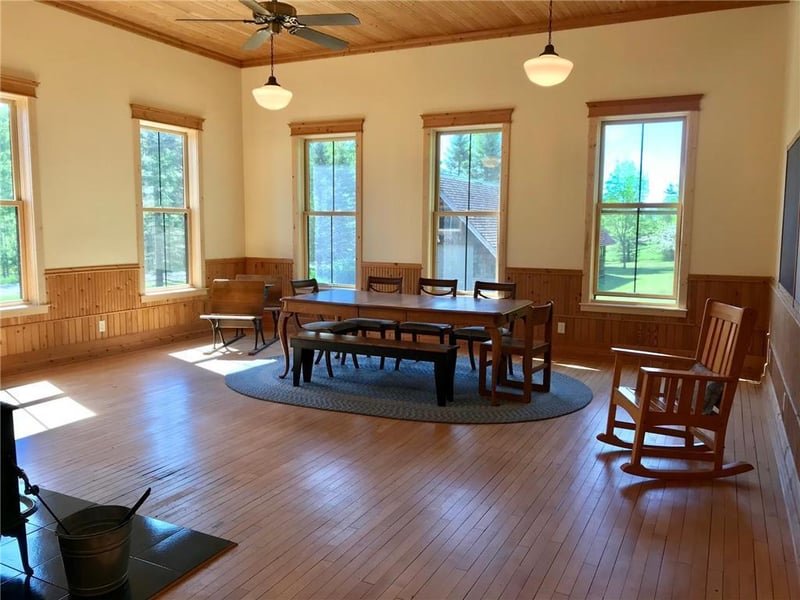 35379 215th Ave, Clarissa, MN 56440