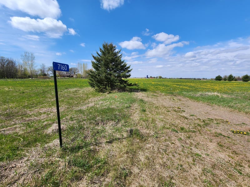 7160 149th St, Milaca, MN 56353