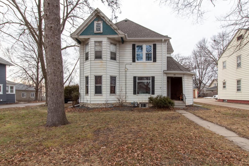 123 11th Ave SE, Rochester, MN 55904