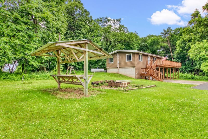 41621 County Highway 41, Dent, MN 56528
