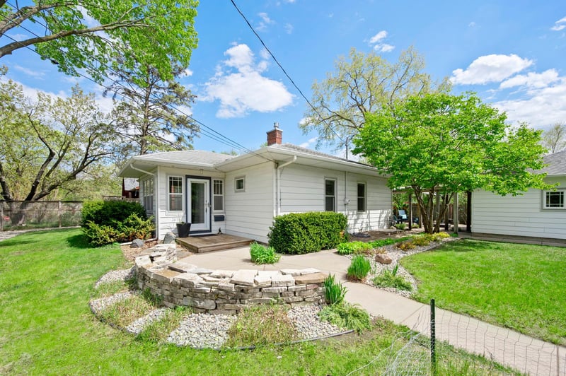2651 Burd Pl, Saint Louis Park, MN 55426