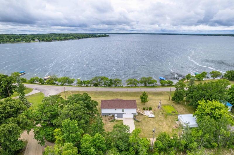 22733 Treetop Rd, Henning, MN 56551