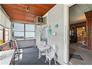 131 Delos St E, Saint Paul, MN 55107