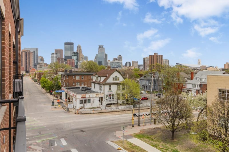 15 E Franklin Ave #432, Minneapolis, MN 55404