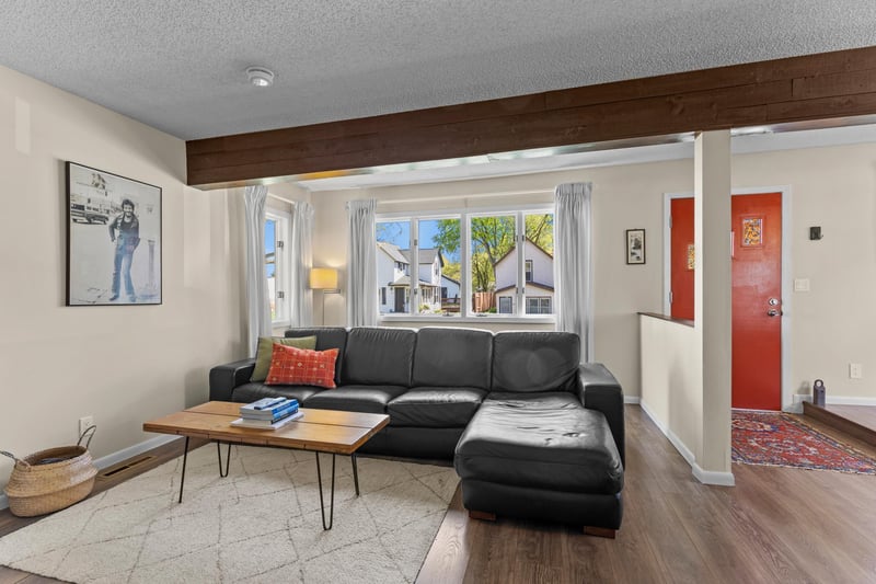 304 Madison Ave S, Edina, MN 55343