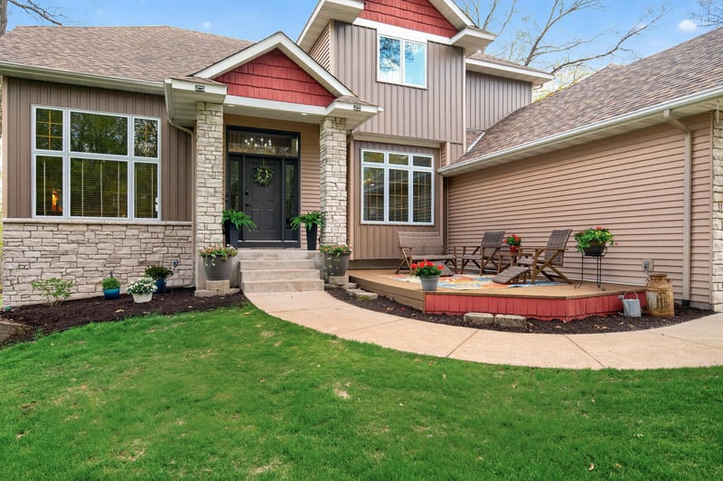 13746 Shenandoah St NE, Ham Lake, MN 55304