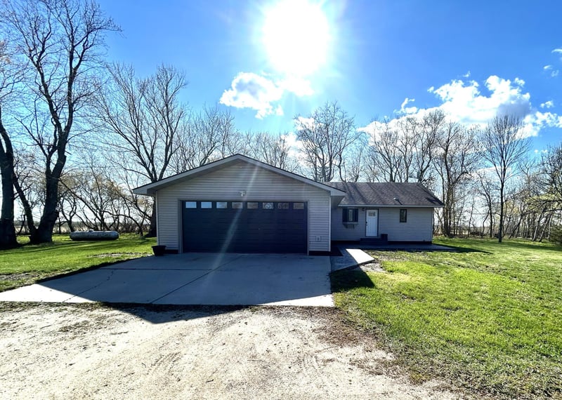 40193 290th St SE, Gully, MN 56646