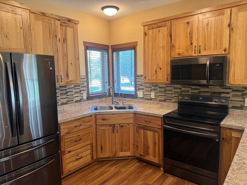 435 Maplewood Ct, Isle, MN 56342