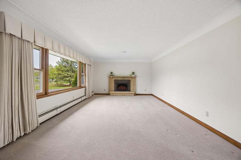 8108 Mount Curve Blvd, Brooklyn Park, MN 55445
