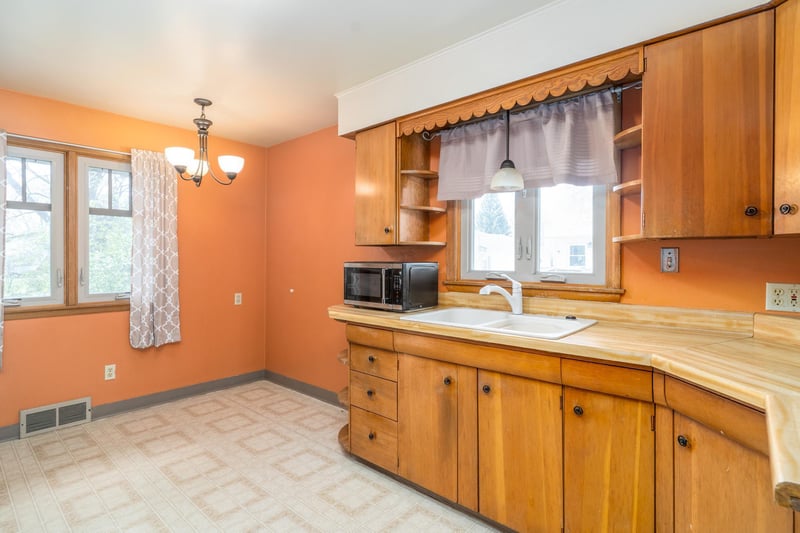 413 Sheridan St, Crookston, MN 56716