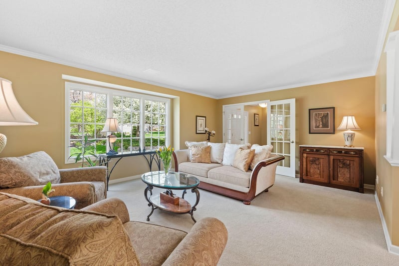 15005 Ironwood Ct, Eden Prairie, MN 55346
