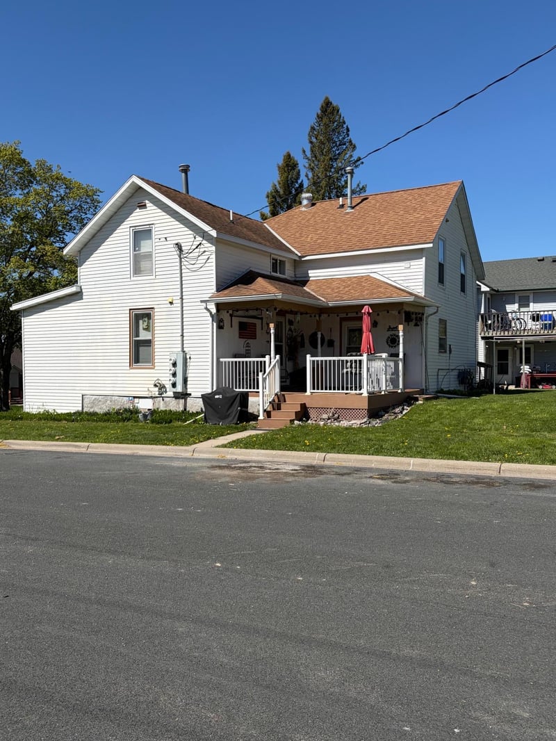 310 Hill St W, Norwood Young America, MN 55368
