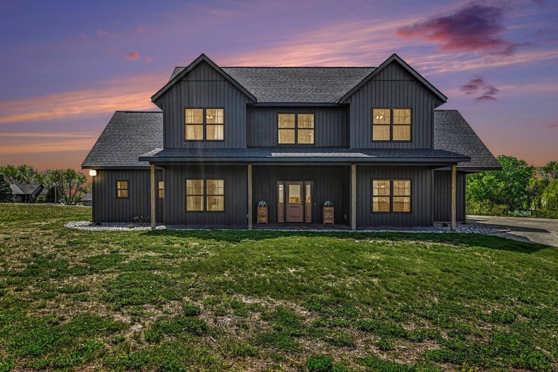 19347 Lake Volney Cir, Le Center, MN 56057