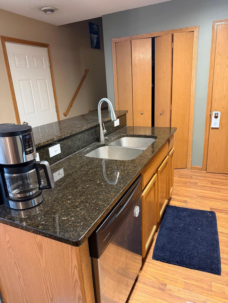 16106 71st St NE, Elk River, MN 55330