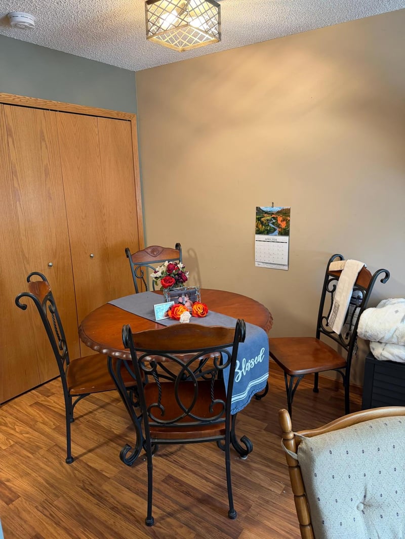 16106 71st St NE, Elk River, MN 55330