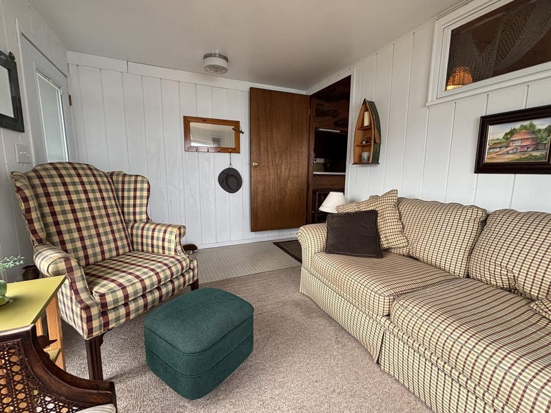 32479 Birchwood Shore Dr, Underwood, MN 56586