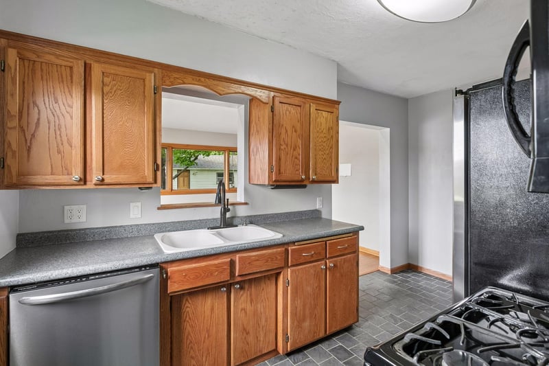 1800 Cleveland St NE, Minneapolis, MN 55418