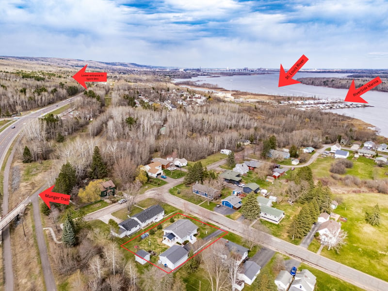 209 90th Ave W, Duluth, MN 55808