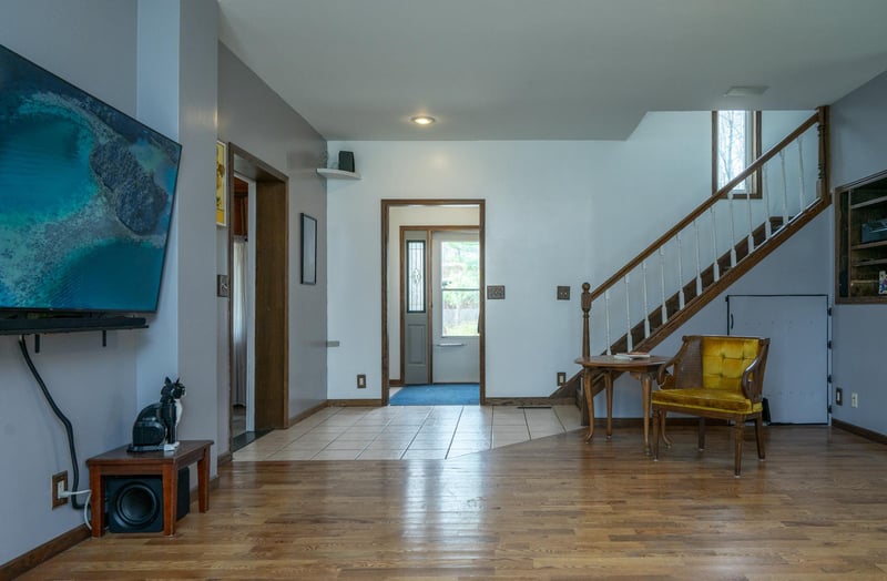 51520 Lake Ave, Mcgregor, MN 55760