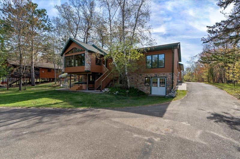 12750 Lake Edward Beach Ln, Merrifield, MN 56465