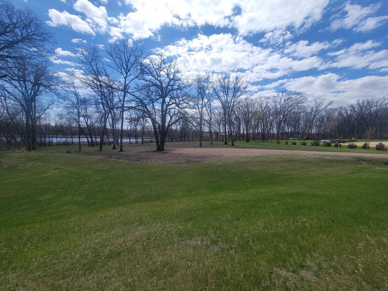 11335 Creek View Dr, Pelican Rapids, MN 56572