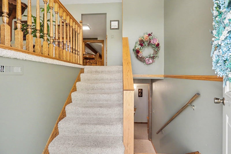 806 6th Ave SE, Pipestone, MN 56164