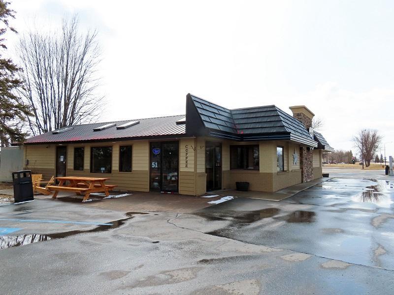 517 Duluth Ave S, Thief River Falls, MN 56701