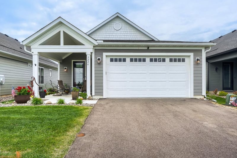5224 217th St W, Farmington, MN 55024