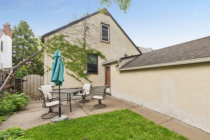 4011 Upton Ave N, Minneapolis, MN 55412